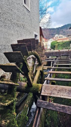 Mary's Old Mill