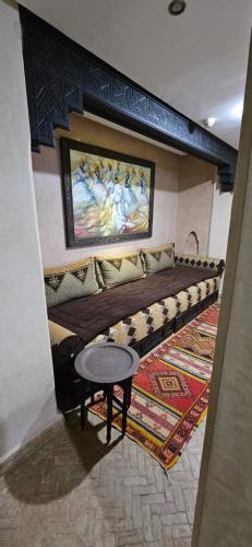 Ein Sitzbereich in der Unterkunft Riad Dar Haven