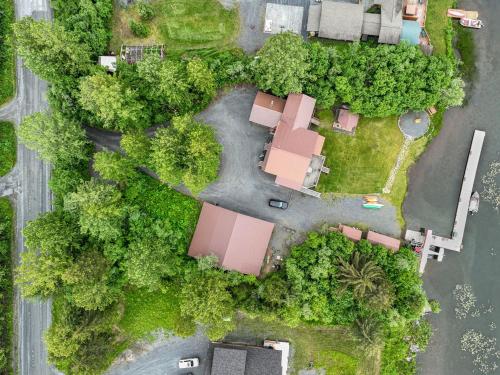 an overhead view of a yard with trees at Bear Lake Lodgings B&B, Inc in Seward