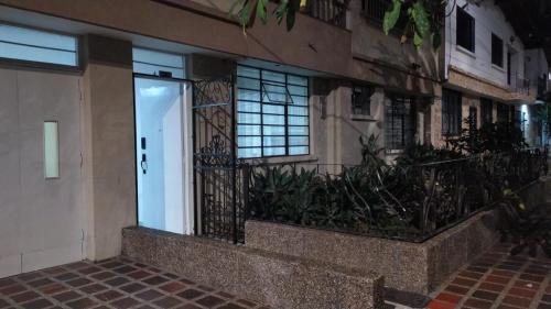 Bangunan di mana terletaknya apartmen