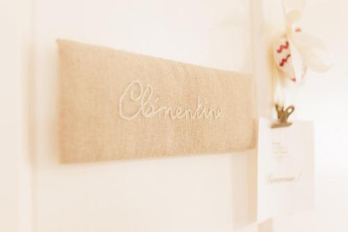 Sijil, anugerah, tanda atau dokumen lain yang dipamerkan di Domaine de l’Orangerie - La Suite Clémentine