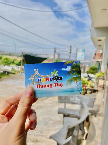 Certificado, premio, señal o documento que está expuesto en Homestay Hưởng Thụ - Nhơn Lý