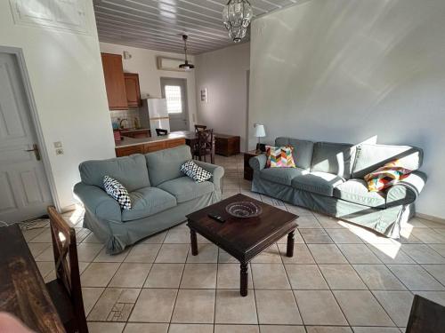 Gallery image of PERIVOLAKIA VIEW in Hydra