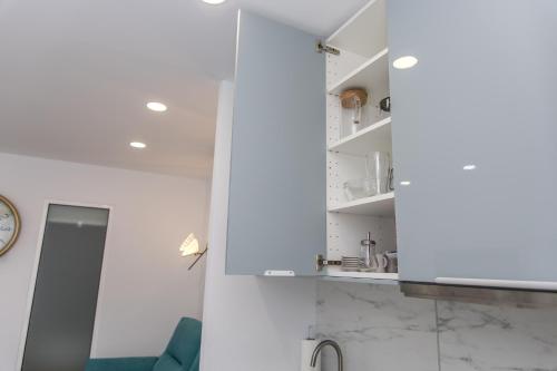 Η κουζίνα ή μικρή κουζίνα στο Ocean View in Costa Adeje Apartment