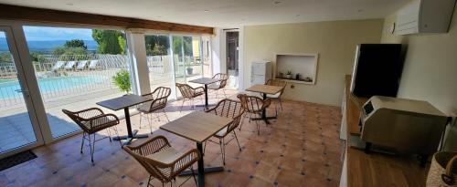 Photo de la galerie de l'établissement Villa Adhémar, à La Garde-Adhémar