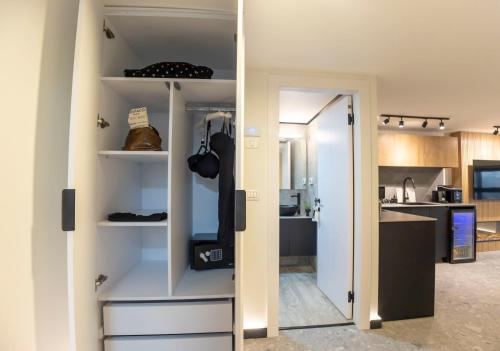 Φωτογραφία από το άλμπουμ του Urbano στη Χάιφα