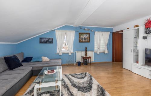 Lovely Apartment In Rijeka With Wifi
