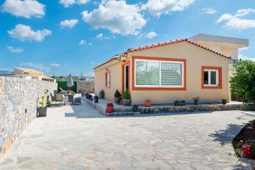 Το κτήριο όπου στεγάζεται  η βίλα