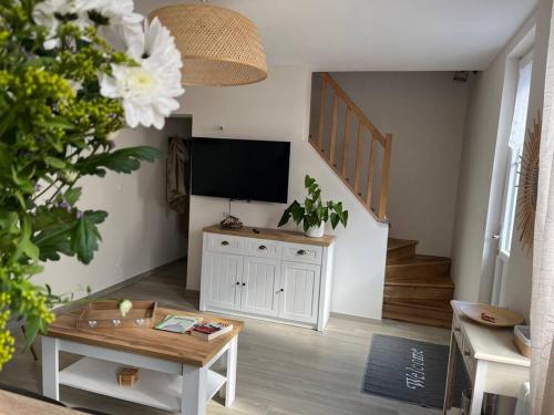 Μια τηλεόραση ή/και κέντρο ψυχαγωγίας στο La Petite Maison