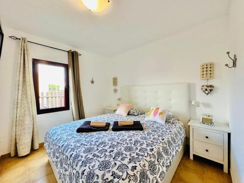 Postel nebo postele na pokoji v ubytování MAISON SAJARELLE