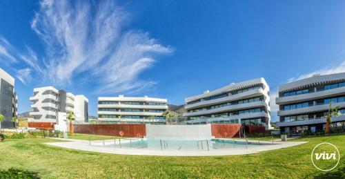 ViVi Homes - Carma Pool, Terrace, Garden & Beach