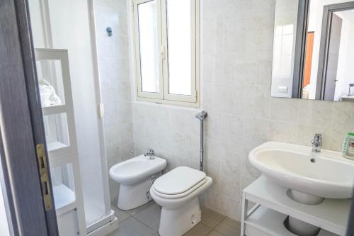 Bilik mandi di Attico Terrazza CieloMare Seaview