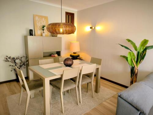 Et opholdsområde på Praia de Vila do Conde com vista a mar