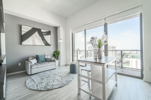 Devereaux Miami 2 Bedroom, 1 Bedroom, and Studio Condos with Balconies photo 28