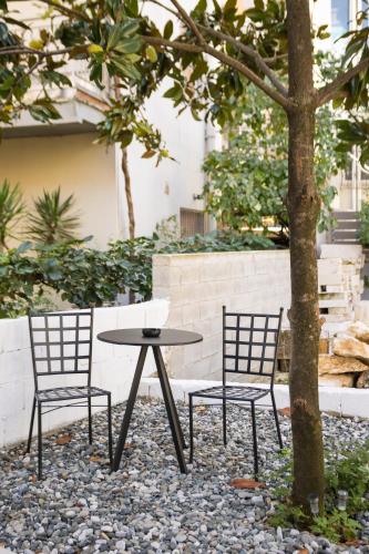 THE URBANIST •inner city residences•