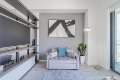 Devereaux Miami 2 Bedroom, 1 Bedroom, and Studio Condos with Balconies photo 44