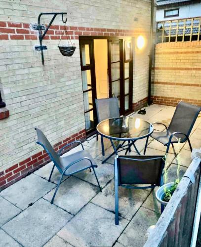 Αίθριο ή υπαίθριος χώρος στο Spacious & Modern 2 Bed sleeps 5 in Walthamstow