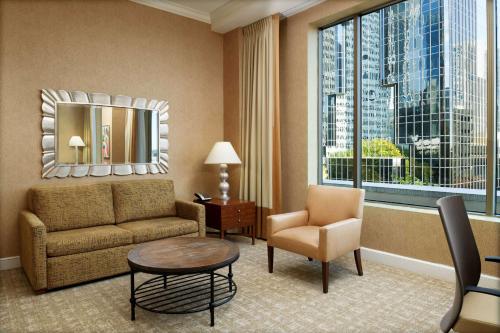 Hilton Charlotte Uptown Image