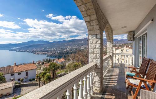 Nice Apartment In Rijeka With Swimming Pool