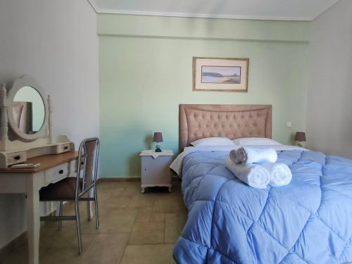 Gallery image of Athevillas Antonis in Mína