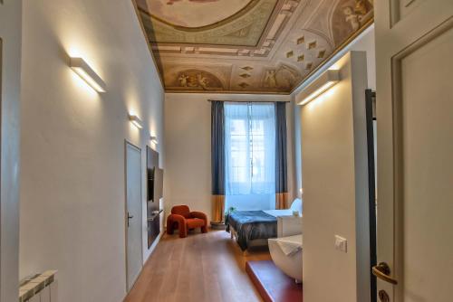 MDR Crystal apartment