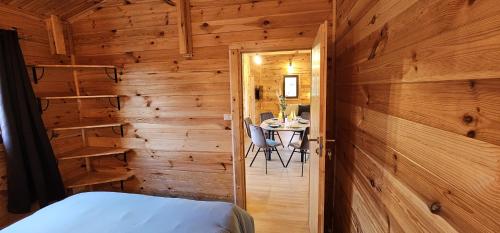 Katil atau katil-katil dalam bilik di Chalet Istres des Ardennes