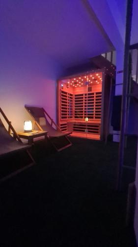 Photo de la galerie de l'établissement La casa cosy love, avec jacuzzi et sauna privés, à Palau-del-Vidre