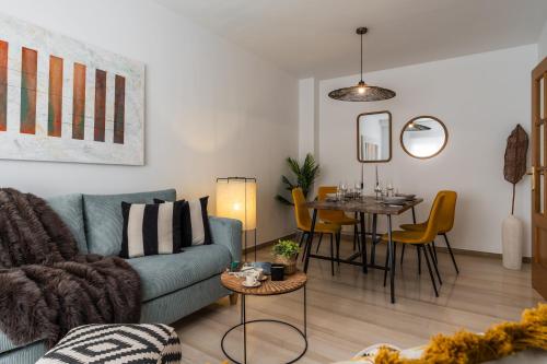 tuGuest Station with Parking