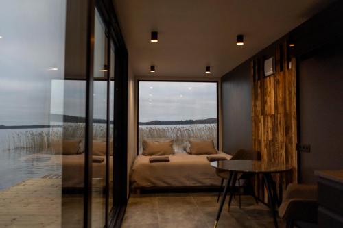Gulta vai gultas numurā naktsmītnē ZEBRUS RESORT