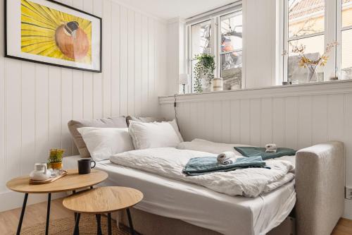 Llit o llits en una habitació de Cozy, Self-Check In, 5 Guests