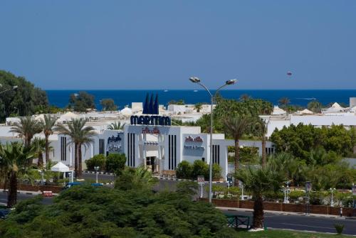 Maritim Jolie Ville Resort & Casino — Property building