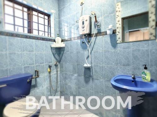Ένα μπάνιο στο 【Ipoh Garden】4Br/8pax All Attractions w/in 15mins