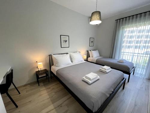 Brand new in-town apartment