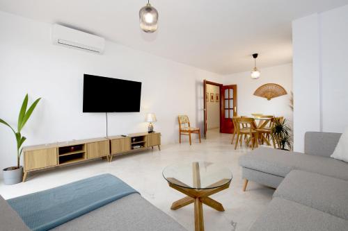 Estepona Town Apartment CARMEN