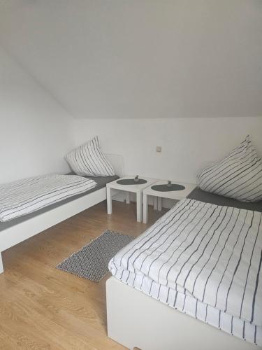 Postel nebo postele na pokoji v ubytování Work and Stay 01 Stolberg Neu Modernisiert