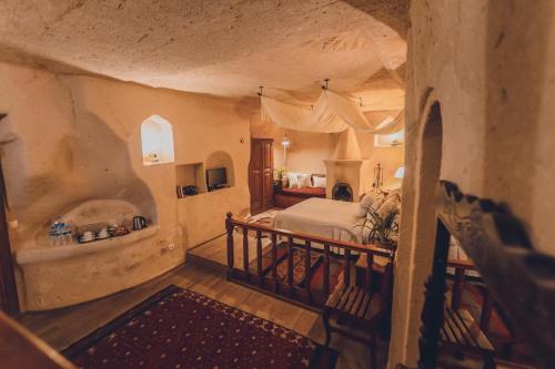 TV a/nebo společenská místnost v ubytování Kale Konak Cappadocia