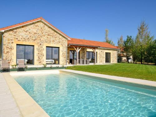 Villa in Dordogne with Private Pool & Golf