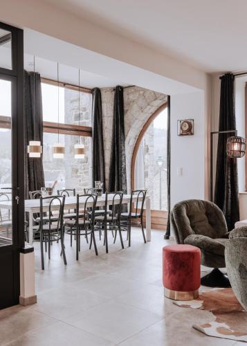 Χώρος καθιστικού στο Villa Madona