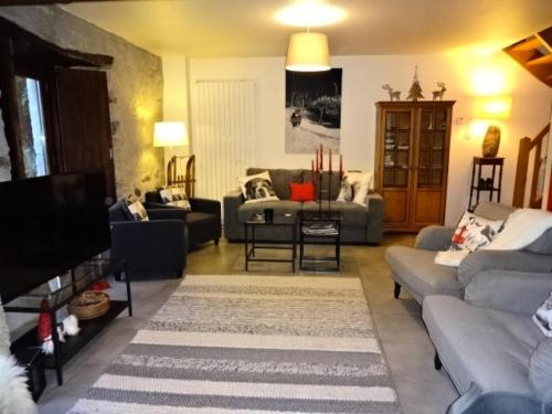 Résidence Maison Mitoyenne - Maison 10 personnes village de GUCHEN MAE-9594