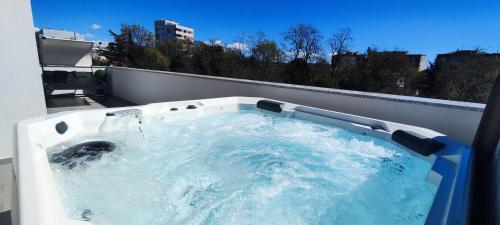 Villa MiEma with Jacuzzi