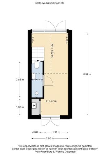 a schematic plan of a house with dimensions at Gastenverblijf in Badhoevedorp