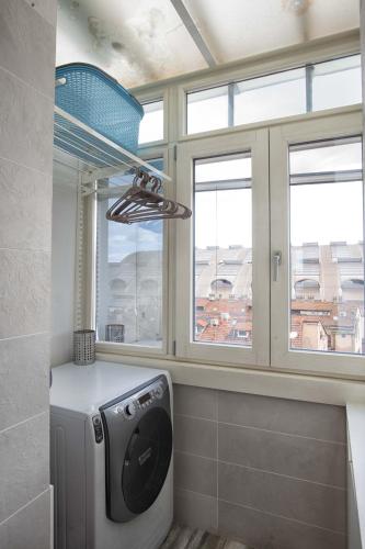 Luxury Flat with Terrace / Stunning Skyline View
