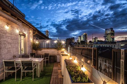 Luxury Flat with Terrace / Stunning Skyline View