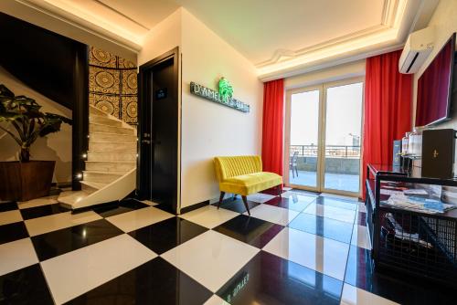 D'amelios Suite 2.0