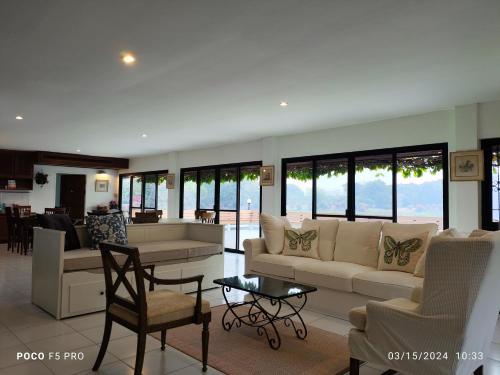 Gallery image of Sansai Lakeville in Ban Thung Khao Tok