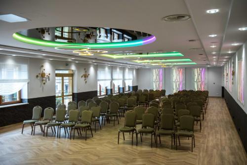 Der Geschäftsbereich oder Konferenzraum in der Unterkunft Hotel Paradiso