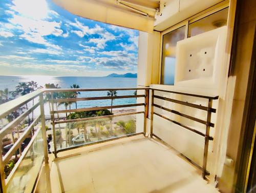 Balkón nebo terasa v ubytování Incroyables appartements dans une résidence de haut standing