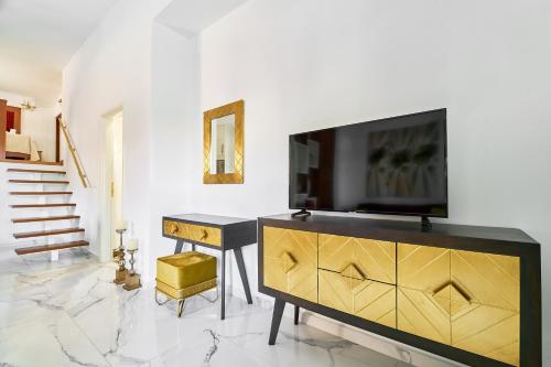 The Comfy Place - Dimitra Mare Luxury Studio