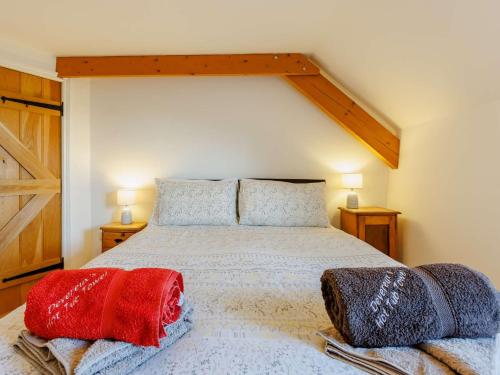 Katil atau katil-katil dalam bilik di 4 bed in Littleham DEVER