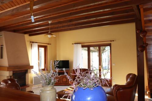 Μια τηλεόραση ή/και κέντρο ψυχαγωγίας στο Les Mésanges - Jardin - Nature